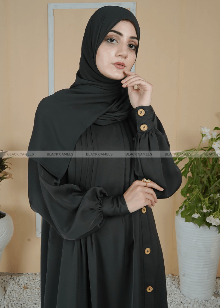 Trendy abayas 2025