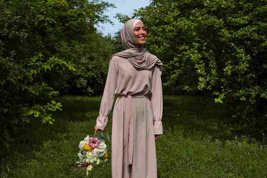 HOW TO CHOOSE THE PERFECT ABAYA FOR EVERY OCCASION