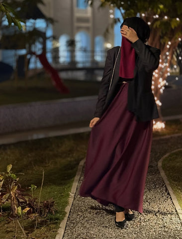 PLUM ELEGANCE