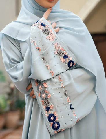 EMBELLISHED ICE SERENITY