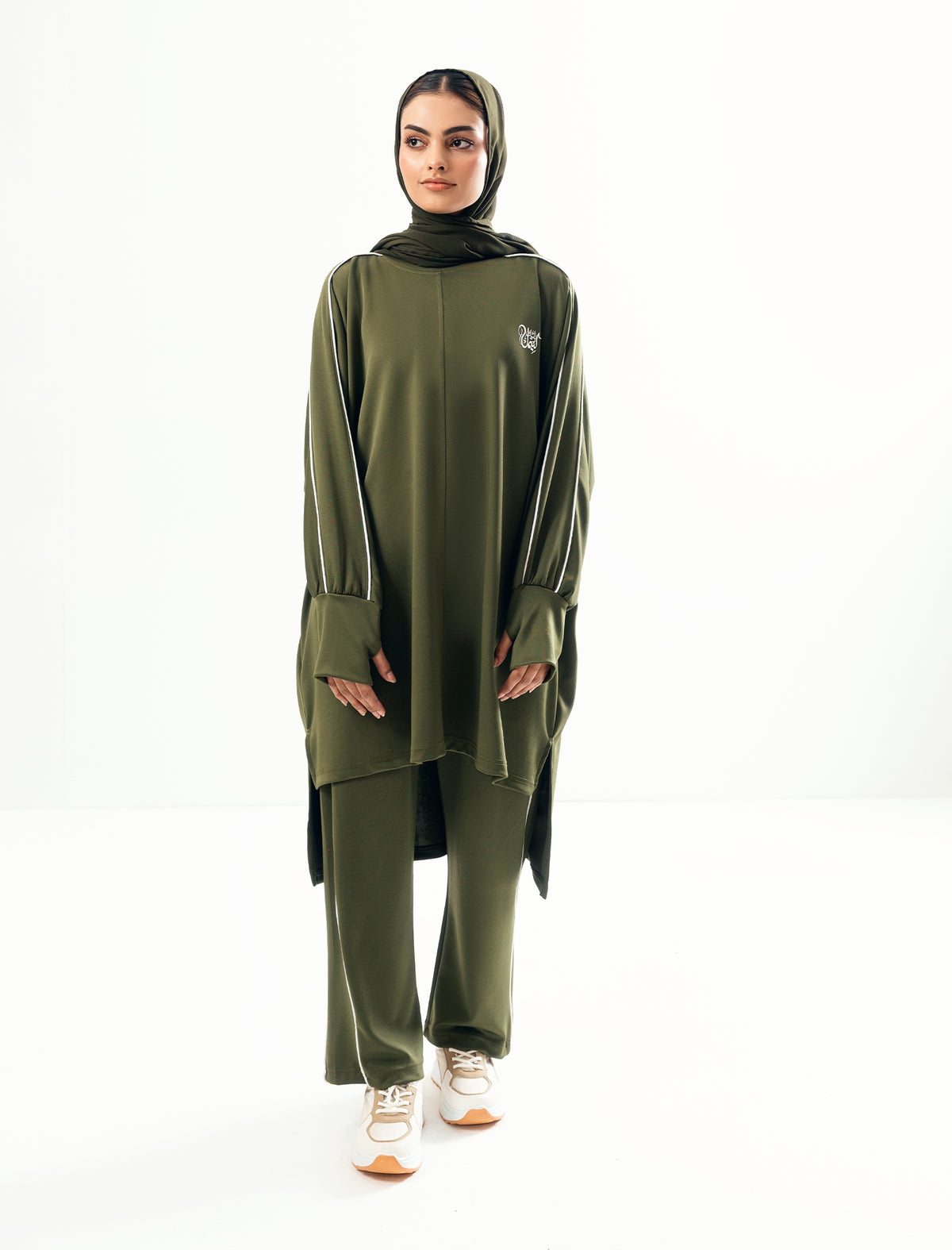 CONTRAST ACTIVE SET – OLIVE