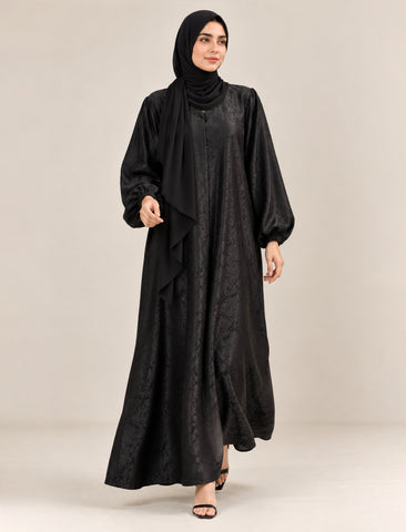Zayna Abaya