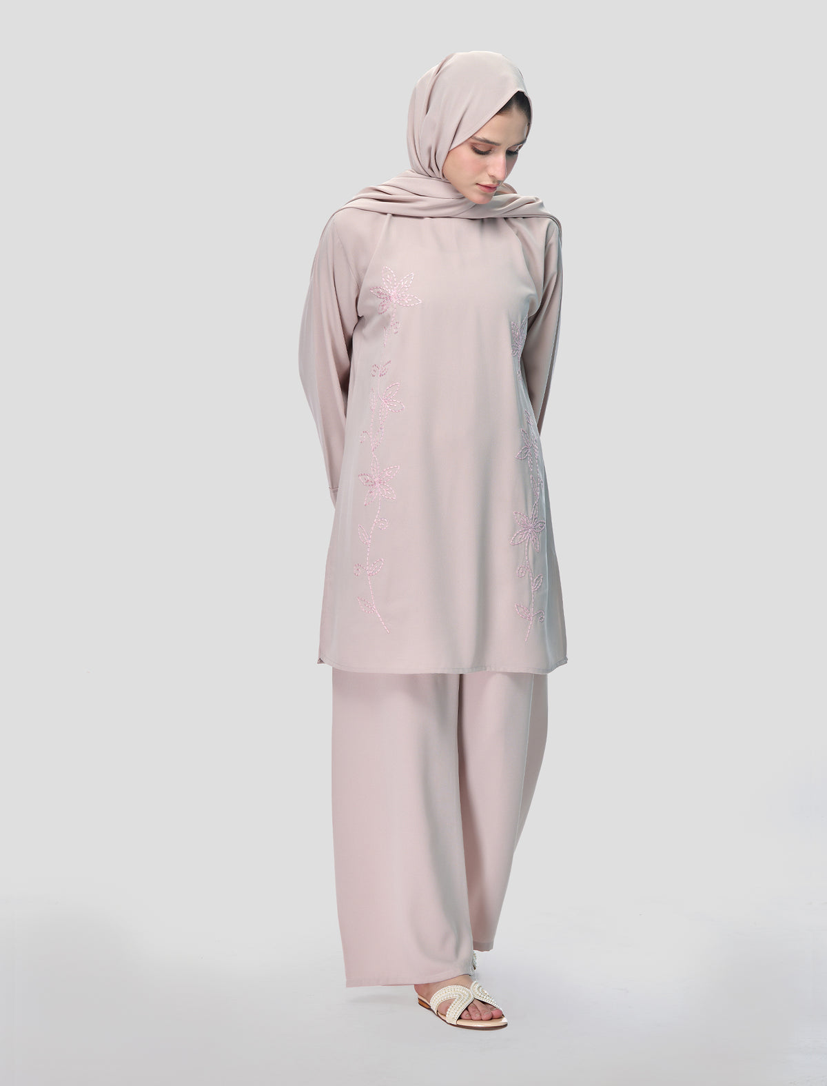 EMBROIDERED CO-ORD SET– STONE BEIGE