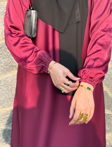 PLUM ELEGANCE