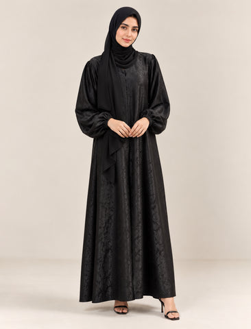 Zayna Abaya