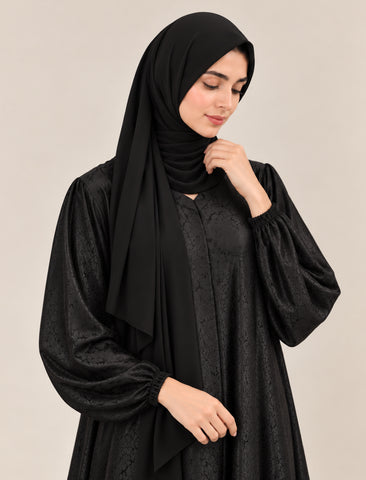 Zayna Abaya