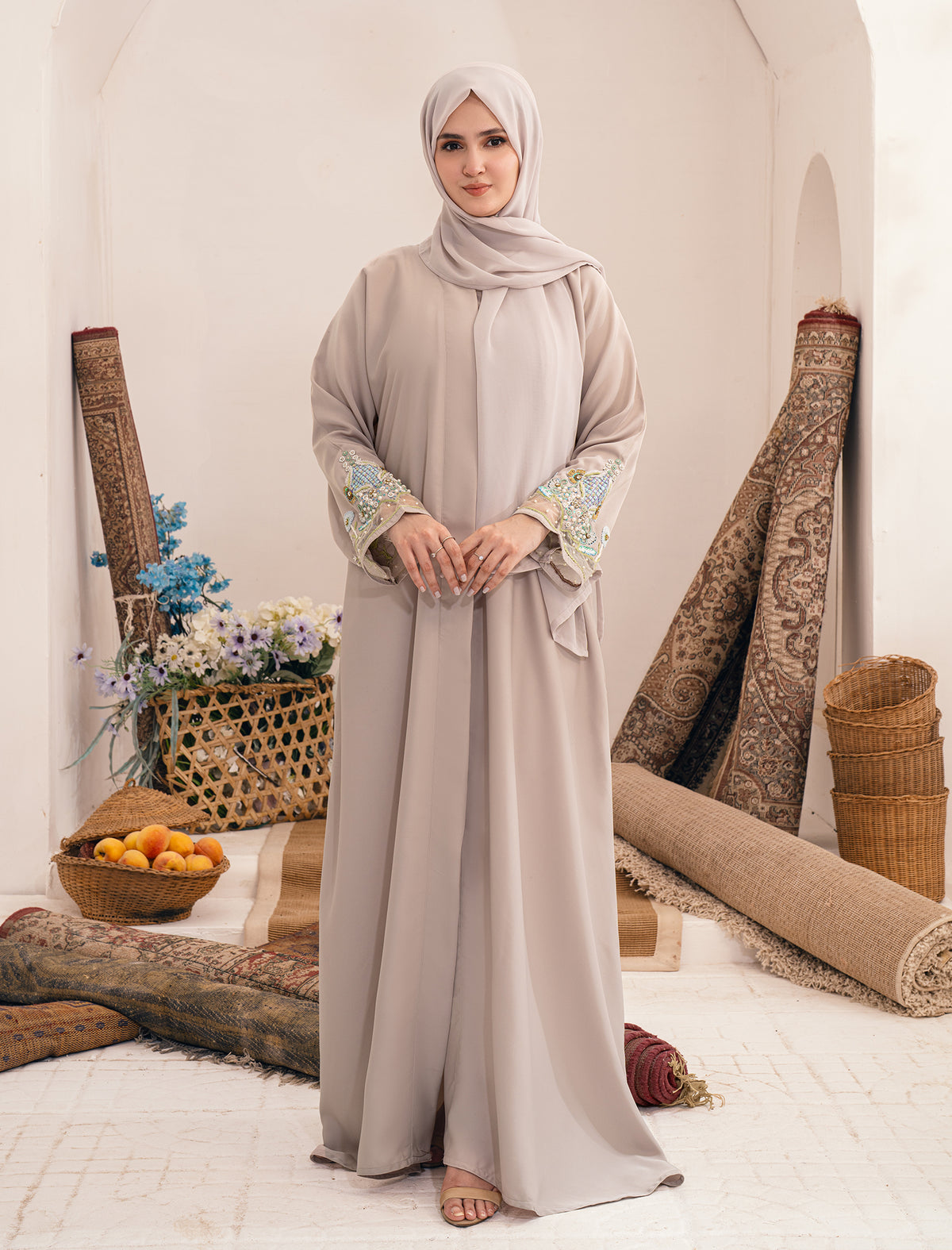 MUNTAZAH EMBELLISHED ABAYA- CREAM WHITE