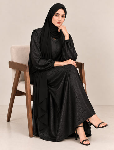 Zayna Abaya