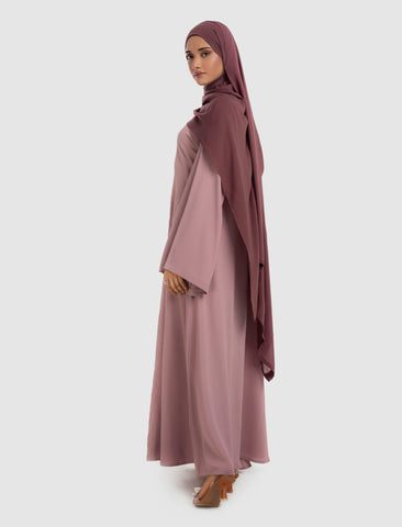 Hana Abaya