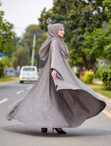 MUZNAH BUTTERFLY ABAYA