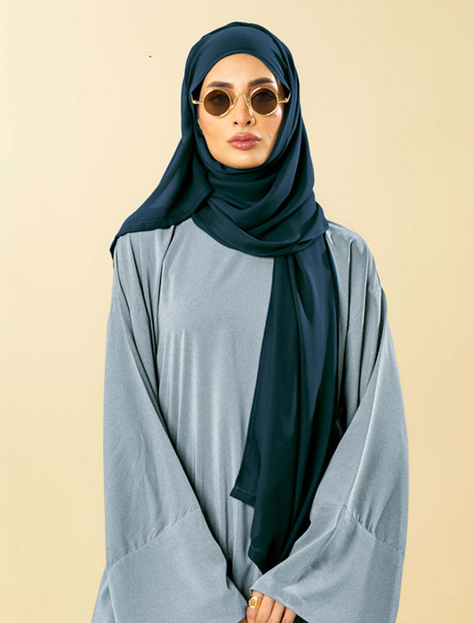 Contrasting Hijab