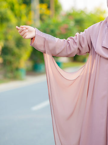 DANIA FARASHA ABAYA