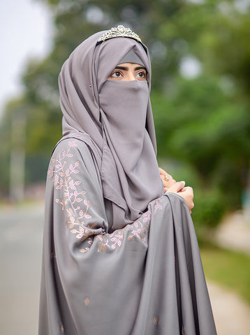 MUZNAH ROYAL BUTTERFLY ABAYA