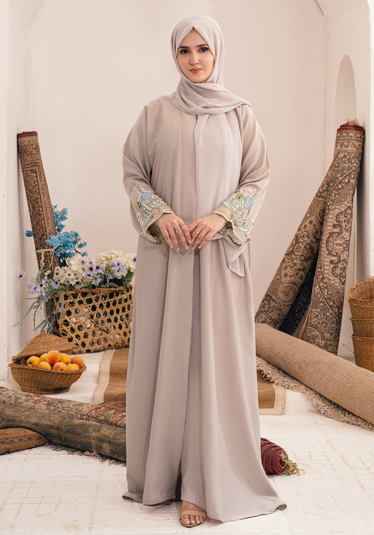 MUNTAZAH EMBELLISHED ABAYA- CREAM WHITE