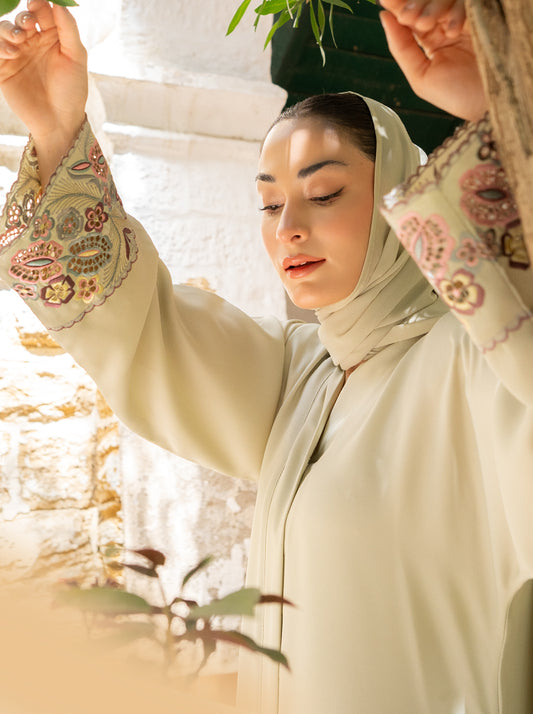 RUQA EMBELLISHED ABAYA (MOMMY)