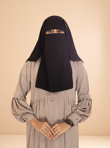 Qamasha Hijab Black