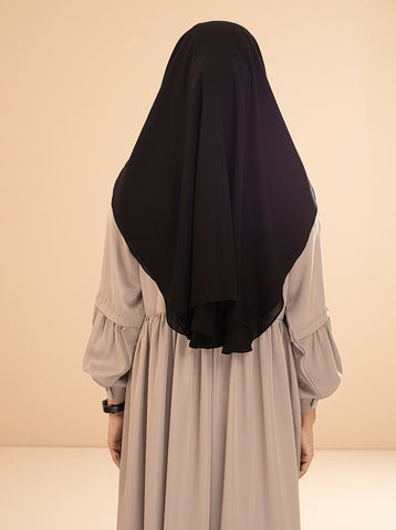 Qamasha Hijab Black